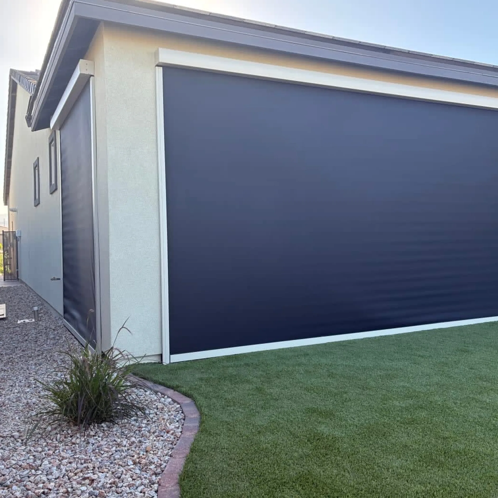 clean exterior window screen